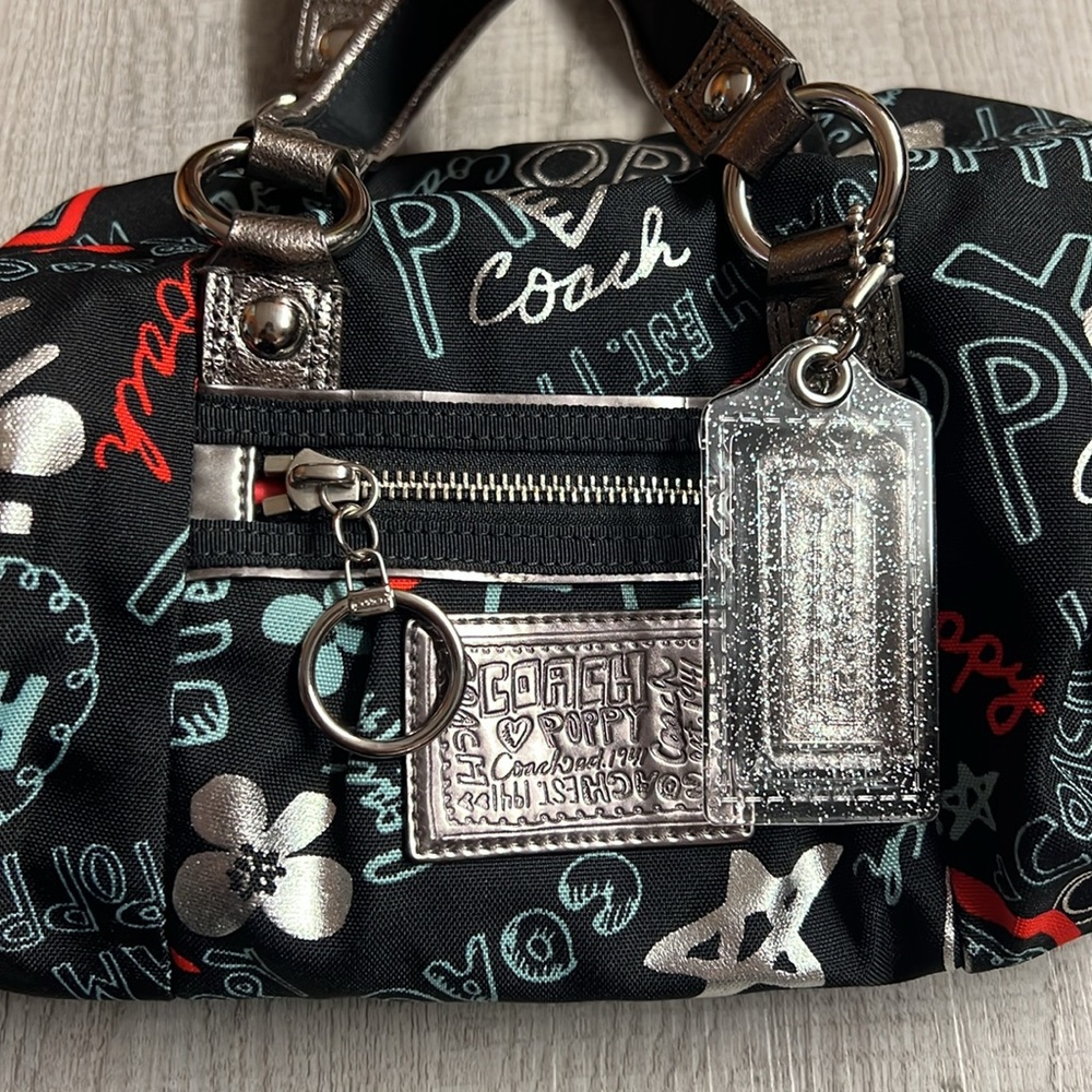 Authentic Coach Poppy Graffiti Bag - Picture 5 of 9